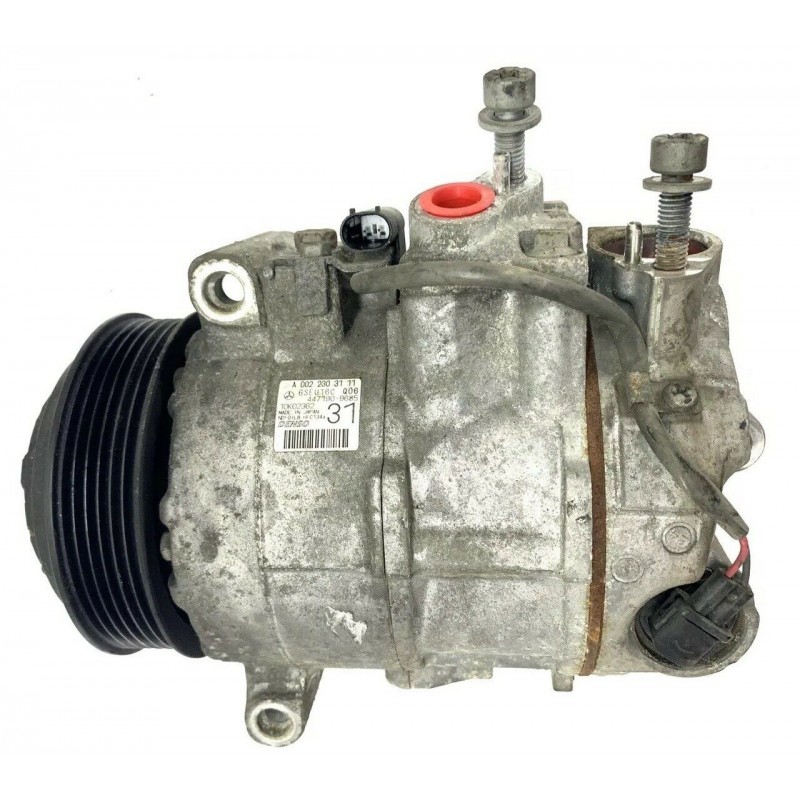 2013-2015 benz GLK AIR CONDITIONING PUMP  0022303111