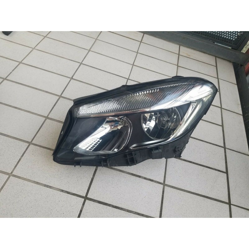 2014-2017 Mercedez- Benz GLA head lamp 1569061100 1569061200