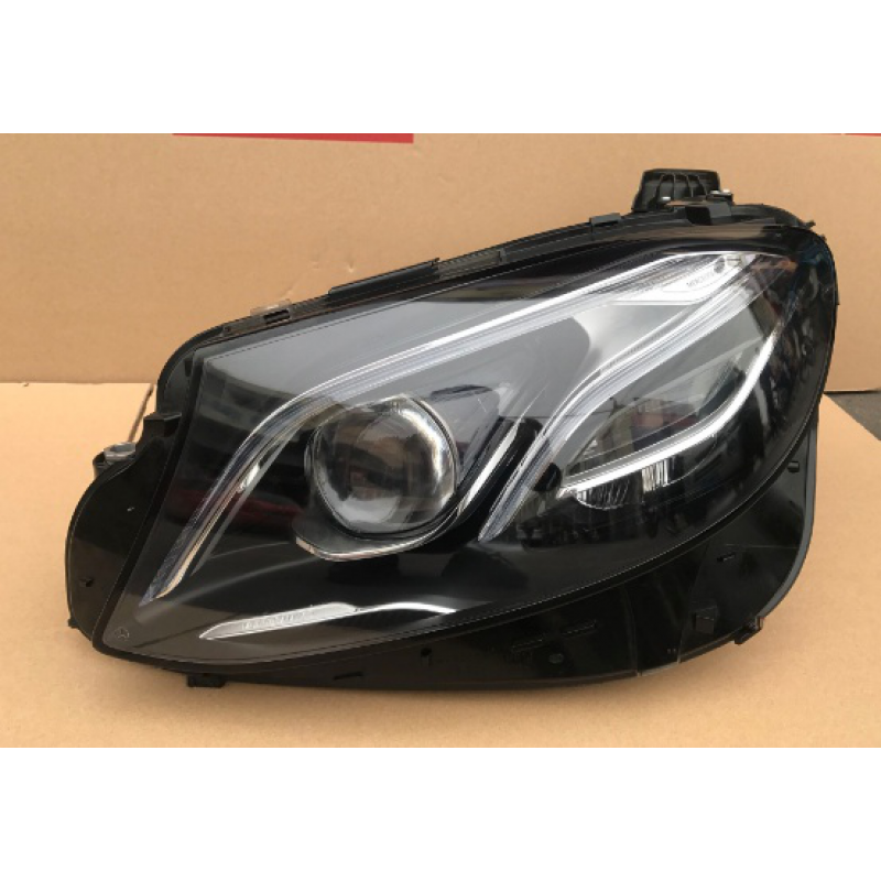 Benz W213 HEAD LAMP/2139064704/2139064804