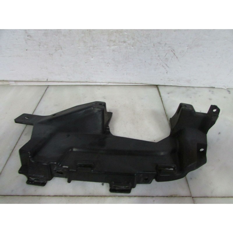 2014-2017 Mercedes Benz S Class W222 Rear Bumper Bracket 2228850014 2228851014