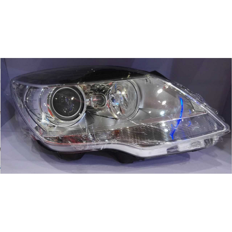 2005-2016 Mercedes-Benz R W251 HEAD LAMP new model 2518207361 2518207461