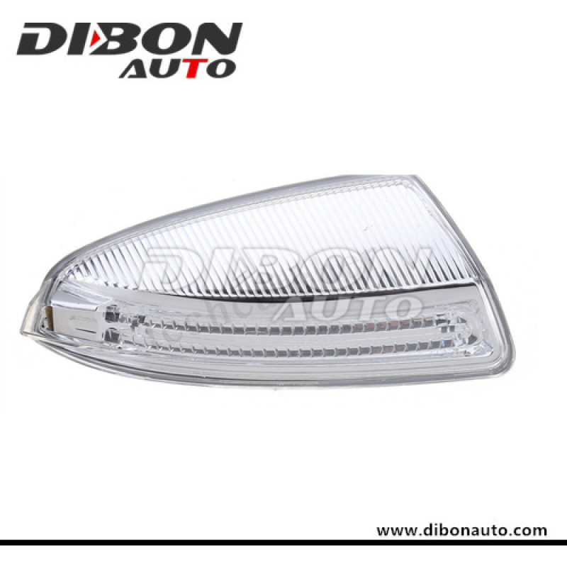 Mercedes Benz W204 Door Mirror Turn Signal Light  2048200721 2048200821